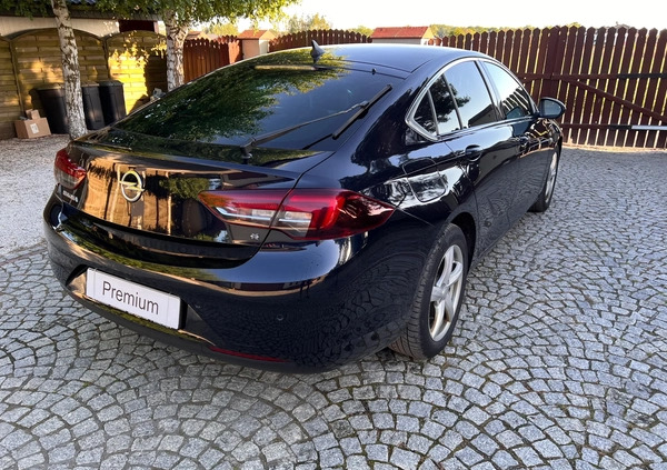 Opel Insignia cena 60900 przebieg: 179000, rok produkcji 2019 z Brwinów małe 232